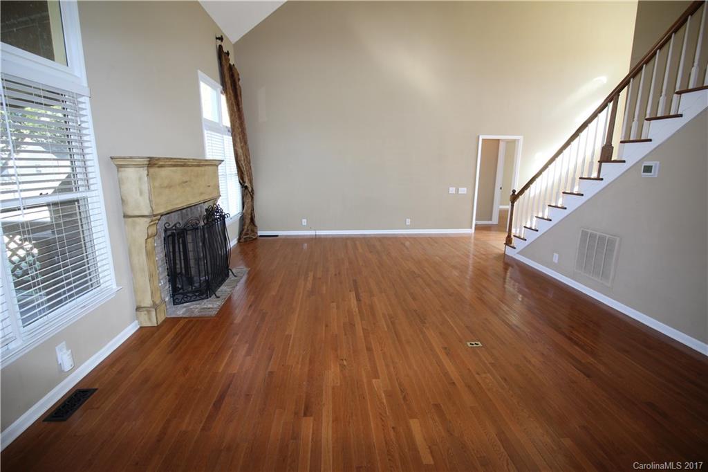 Wing Pointe - Residential