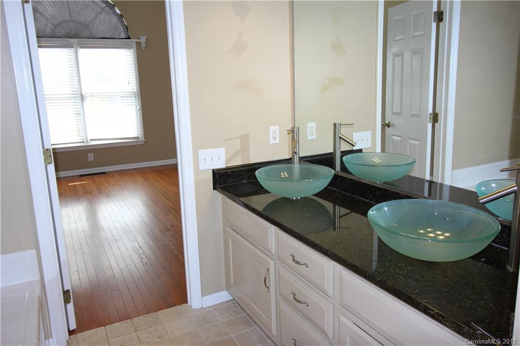 Wing Pointe - Residential