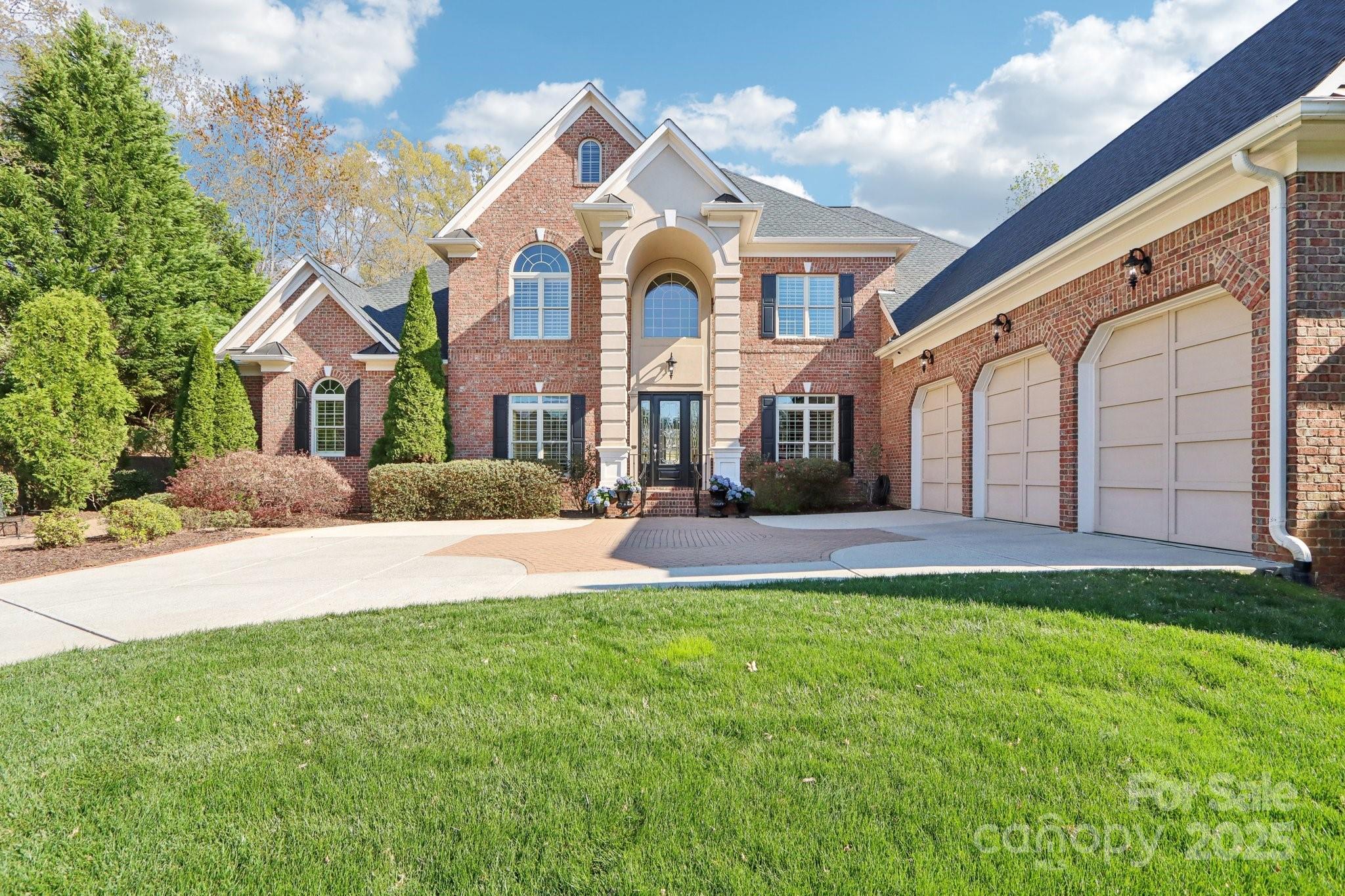 1322 Shinnecock Lane