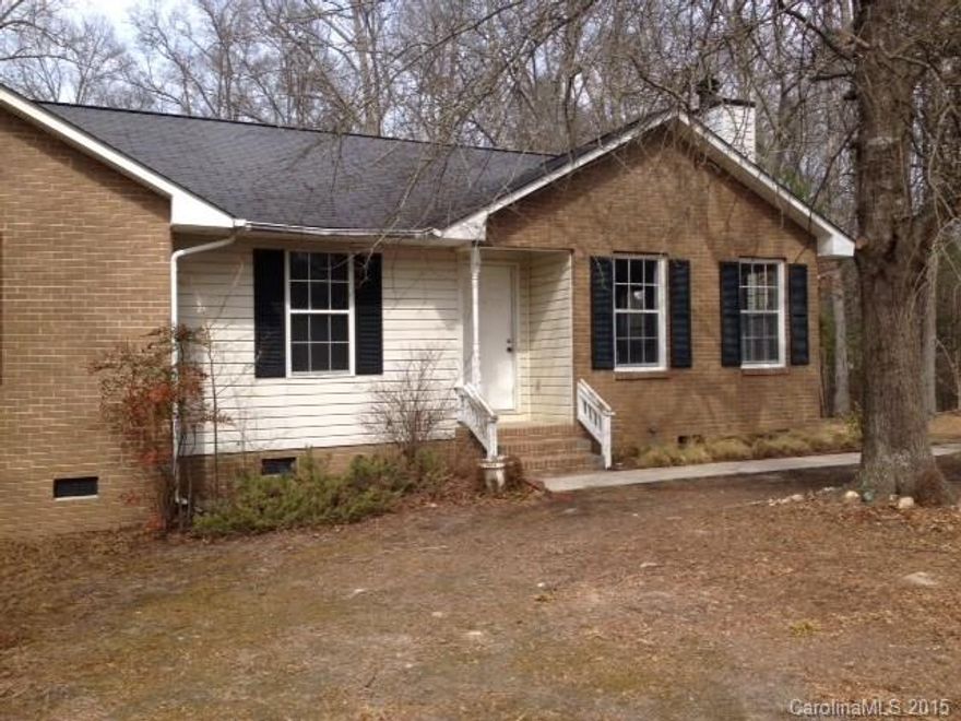 Charming ranch like new! Fresh paint, new carpet & flooring. Move in ready. New dishwasher to be installed. No city taxes. USDA approved. Won't last at this price!