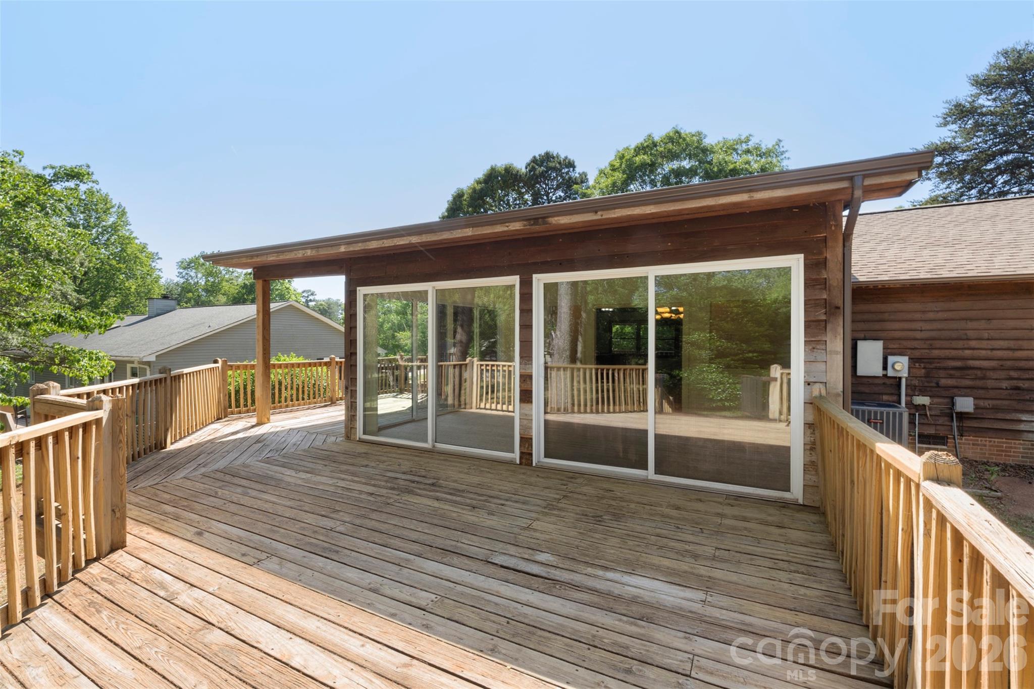 Country Valley - Residential