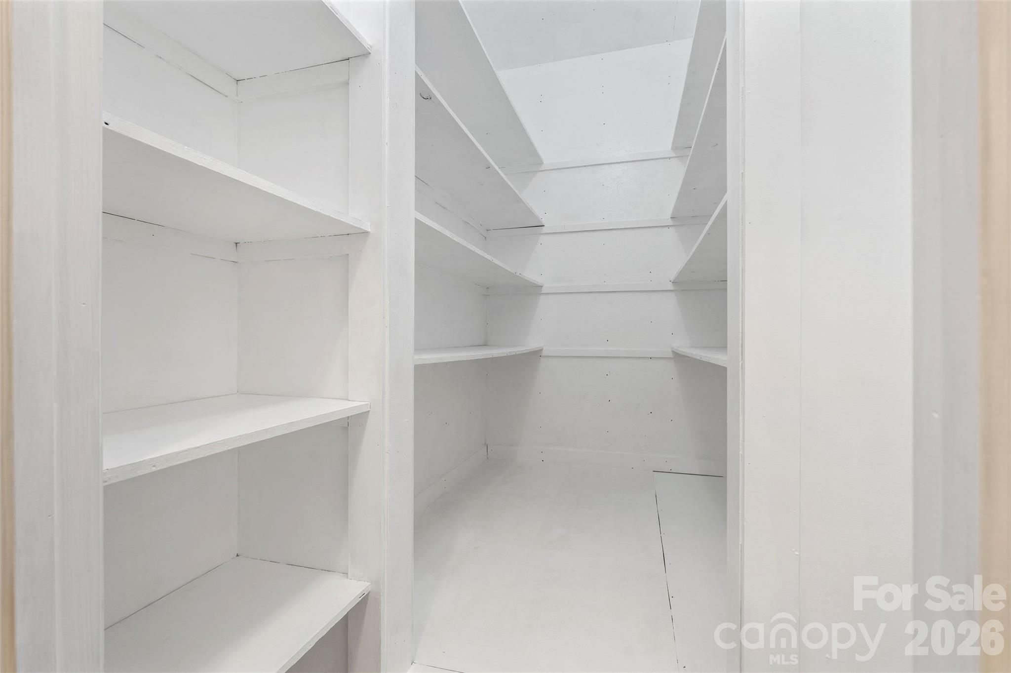 Country Valley - Residential