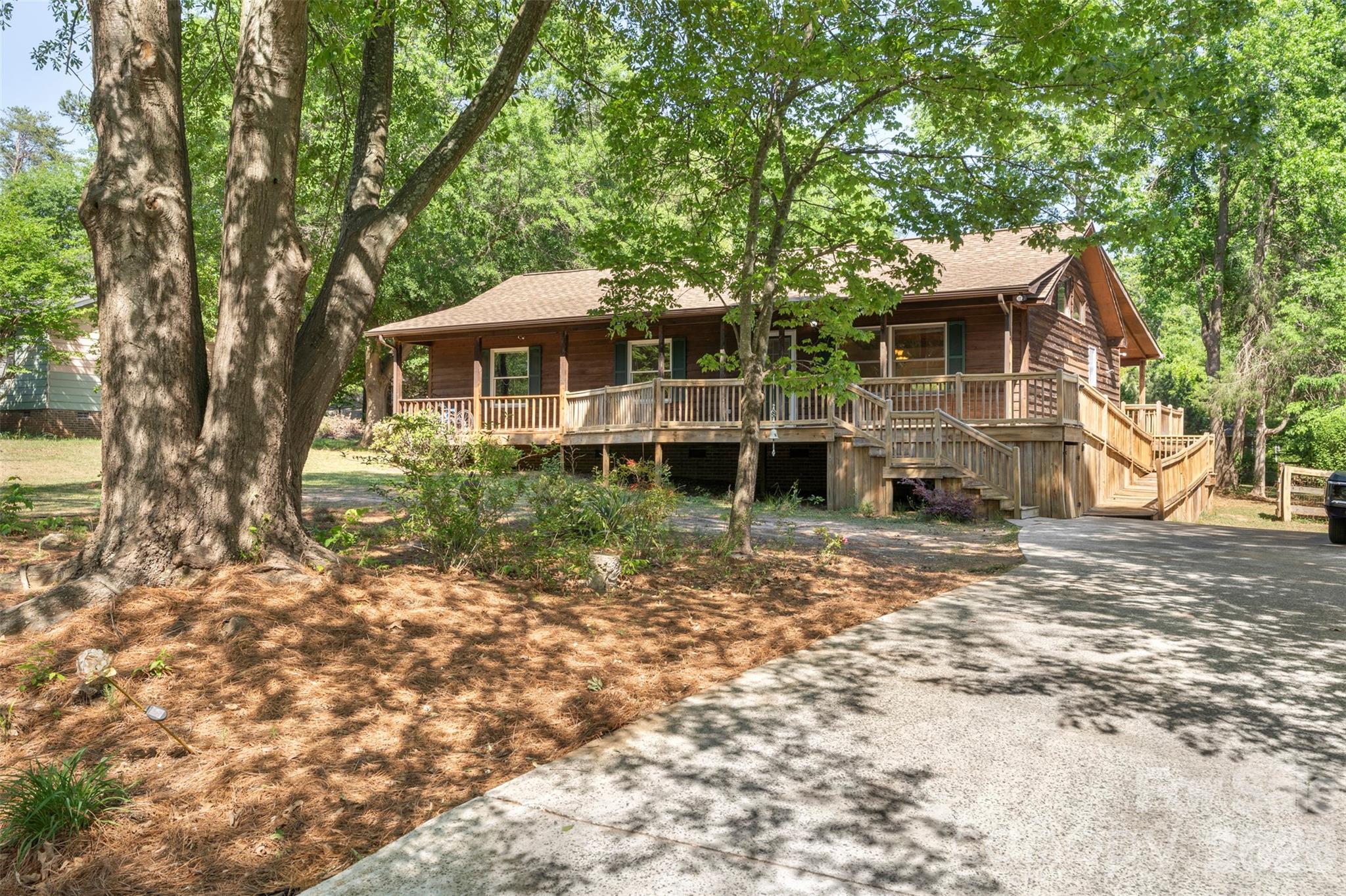 Country Valley - Residential