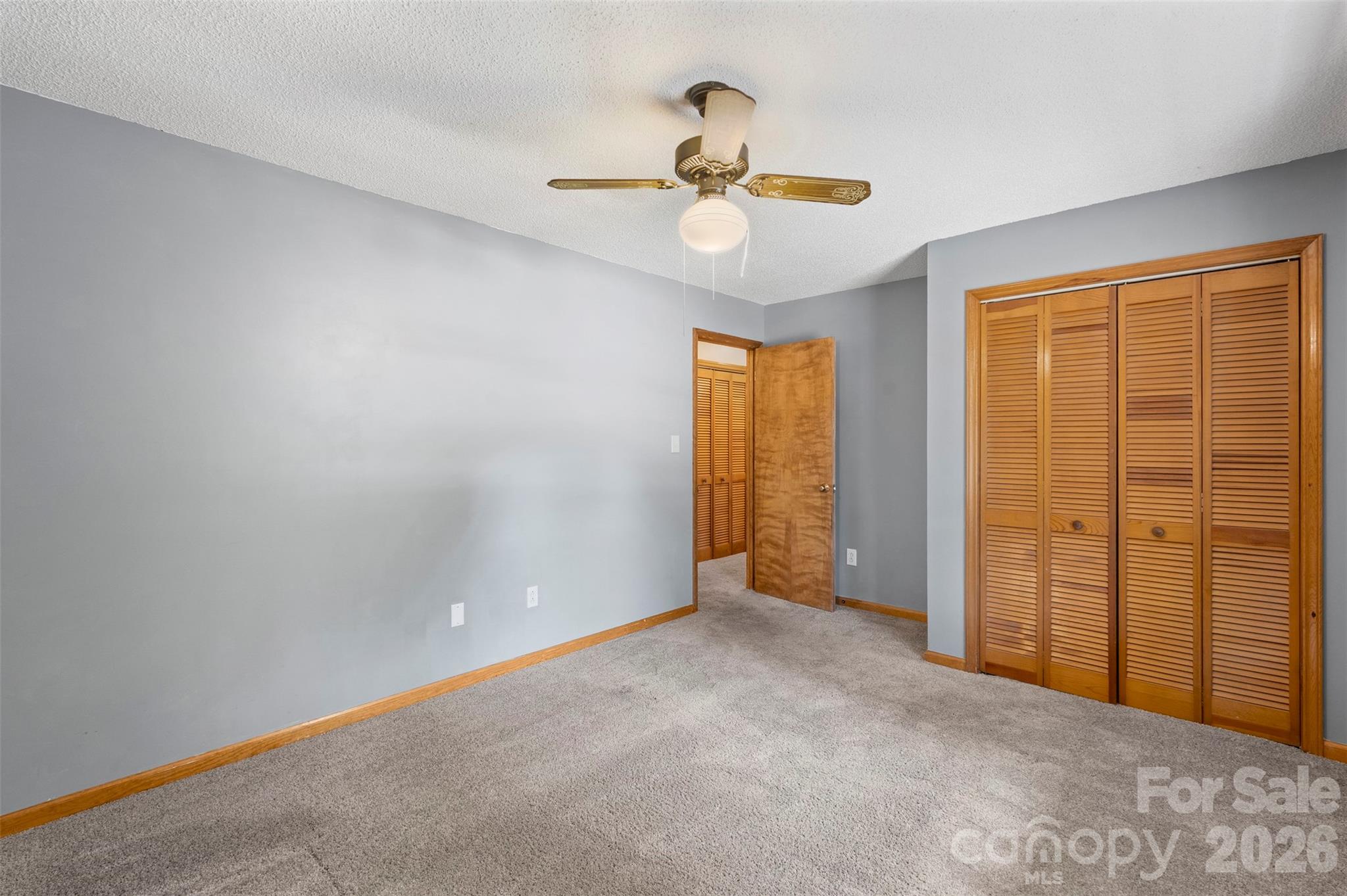 Country Valley - Residential