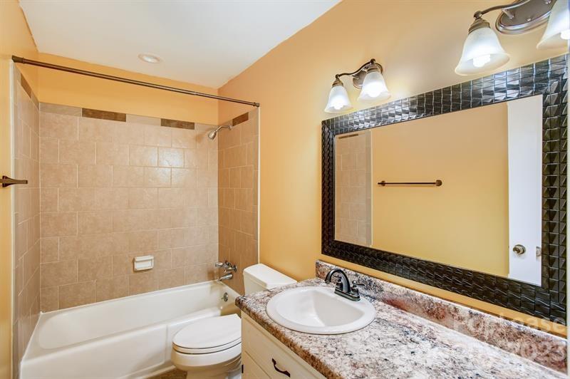 Norman Woods - Residential Lease