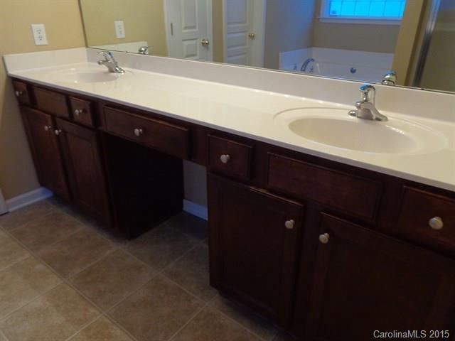 Tanners Creek - Residential Lease