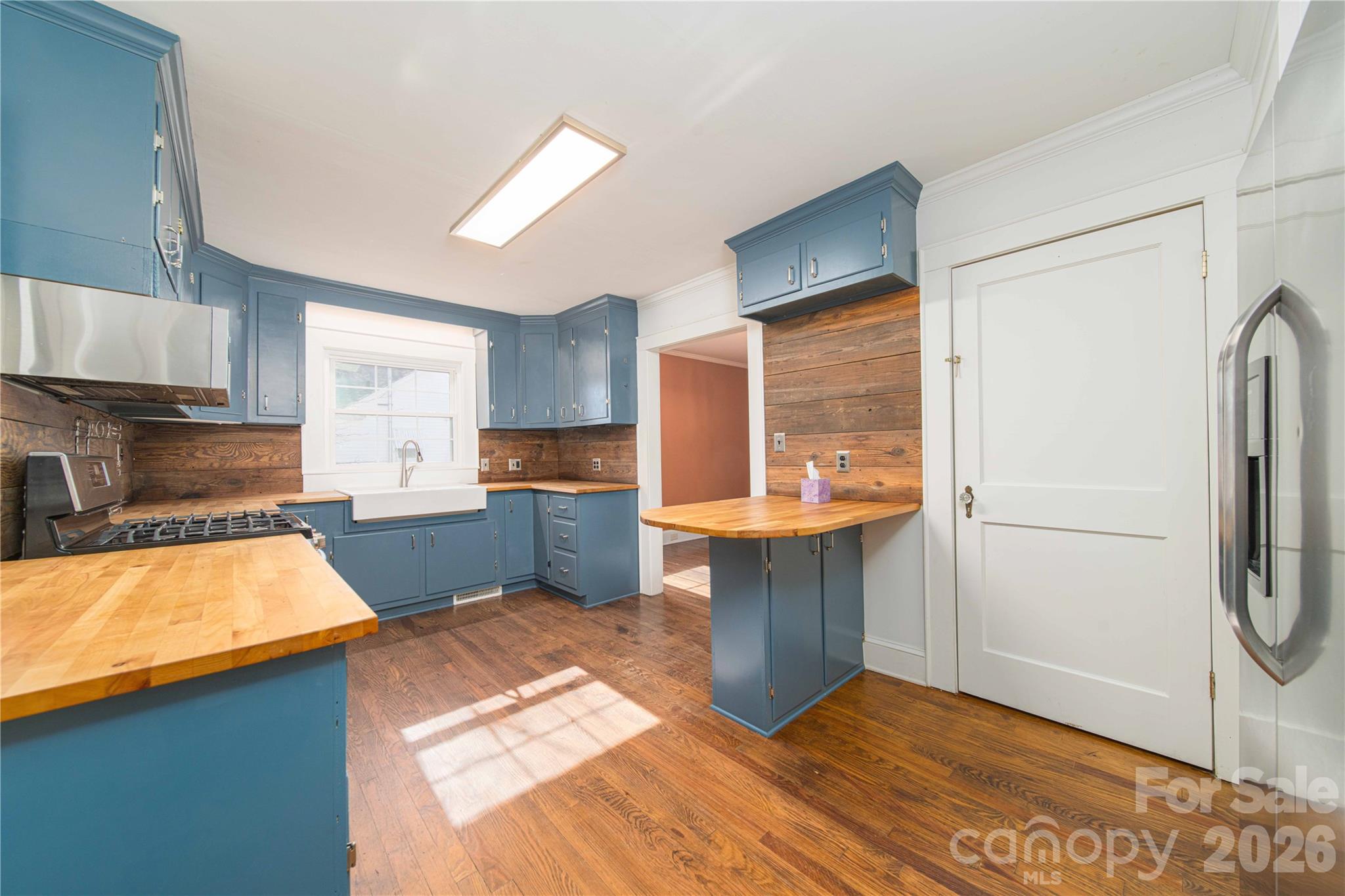 628 Wilmar Street NW