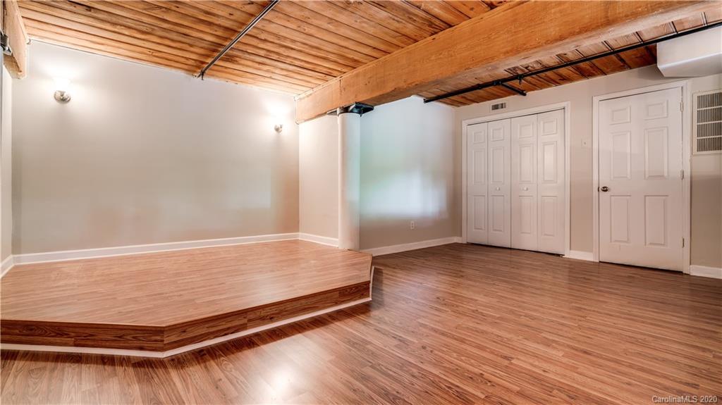 FoxRidge Lofts - Residential