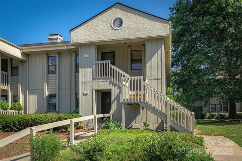 806 Abbey Circle Asheville NC 28805