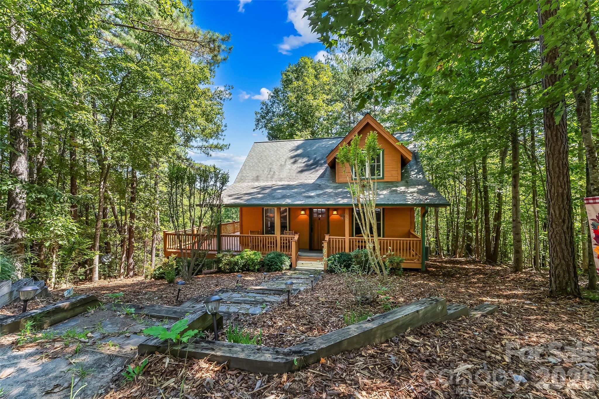 77 Dunn Trail