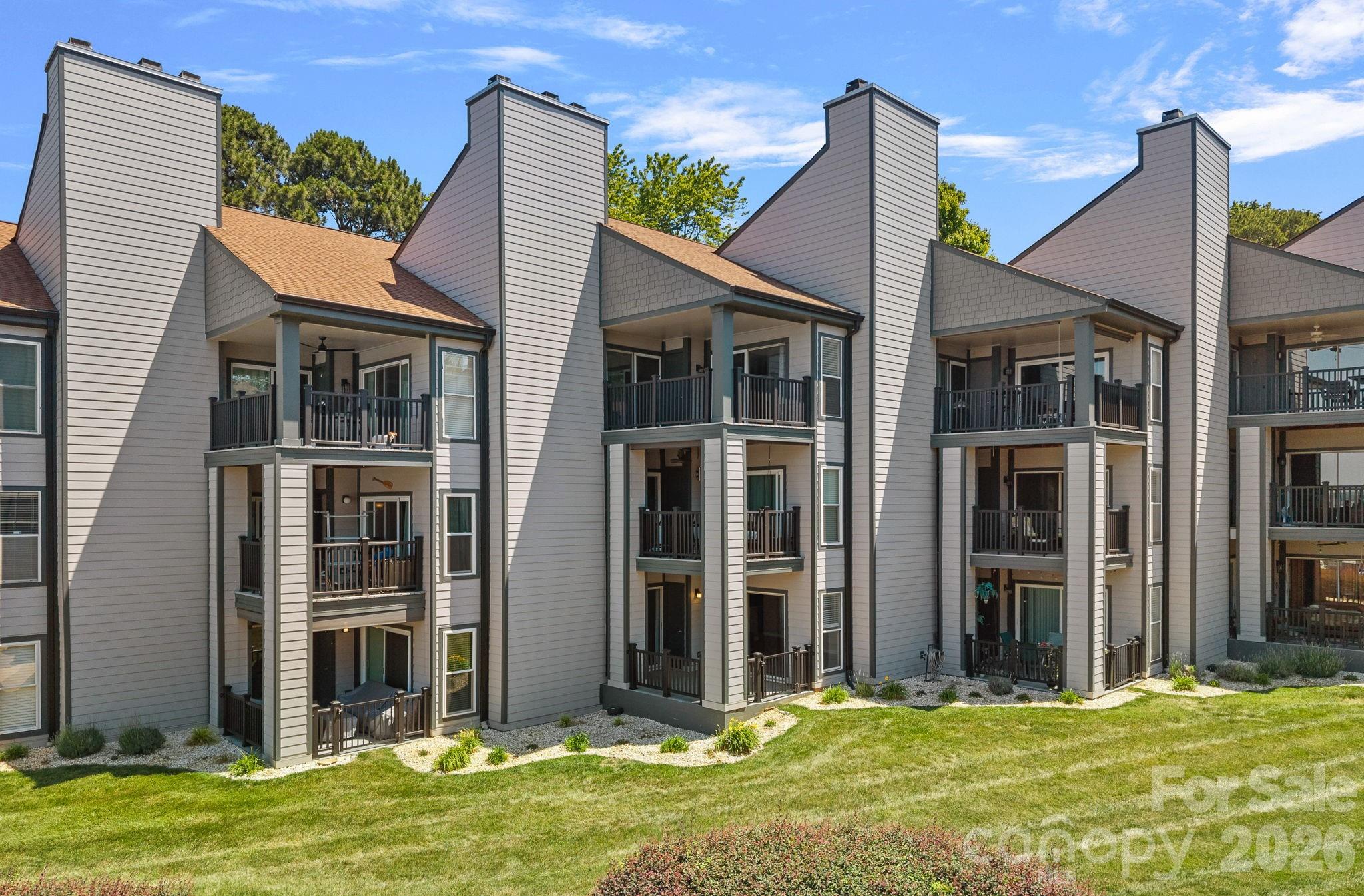 Vineyard Point - Residential
