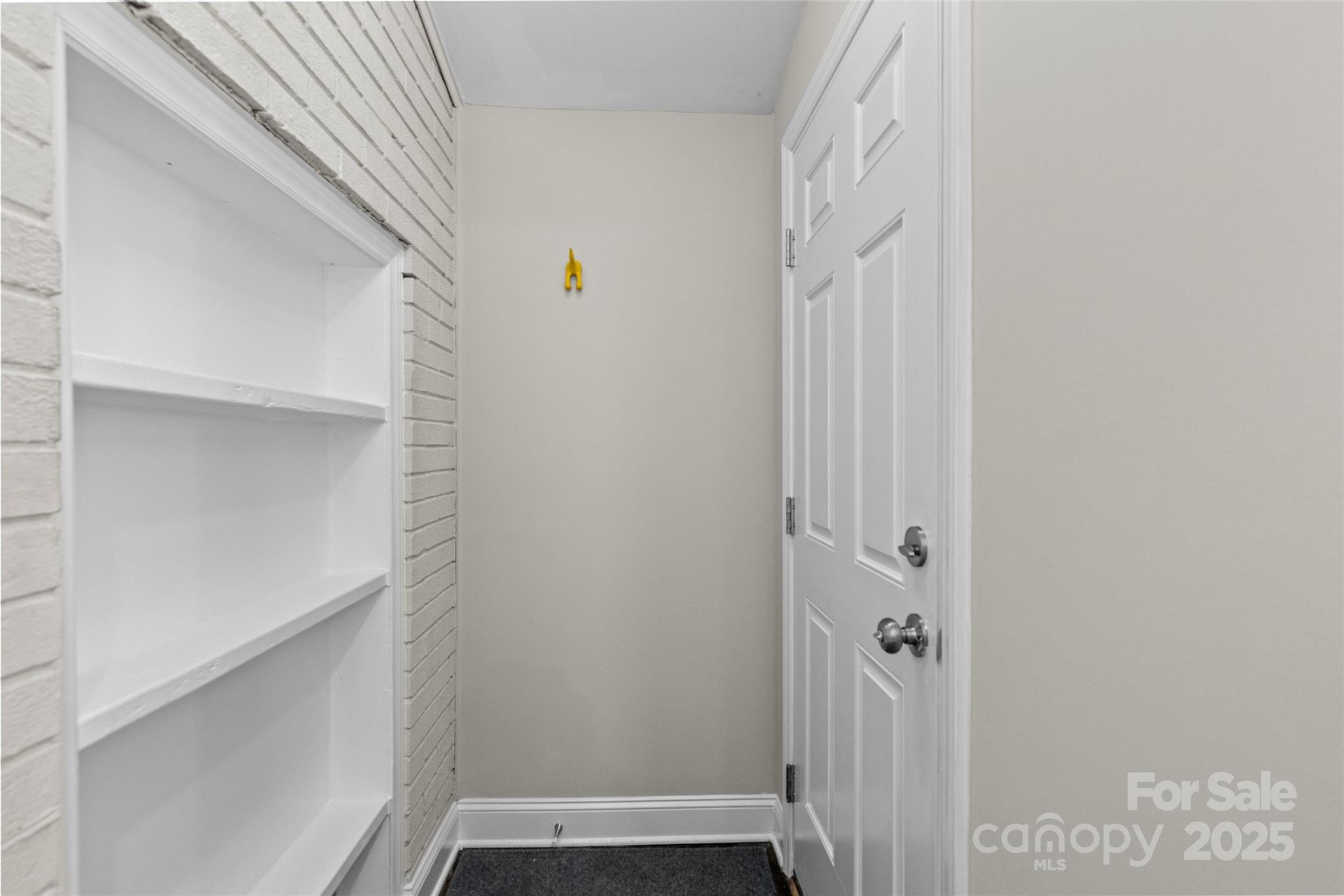 Montclaire - Residential