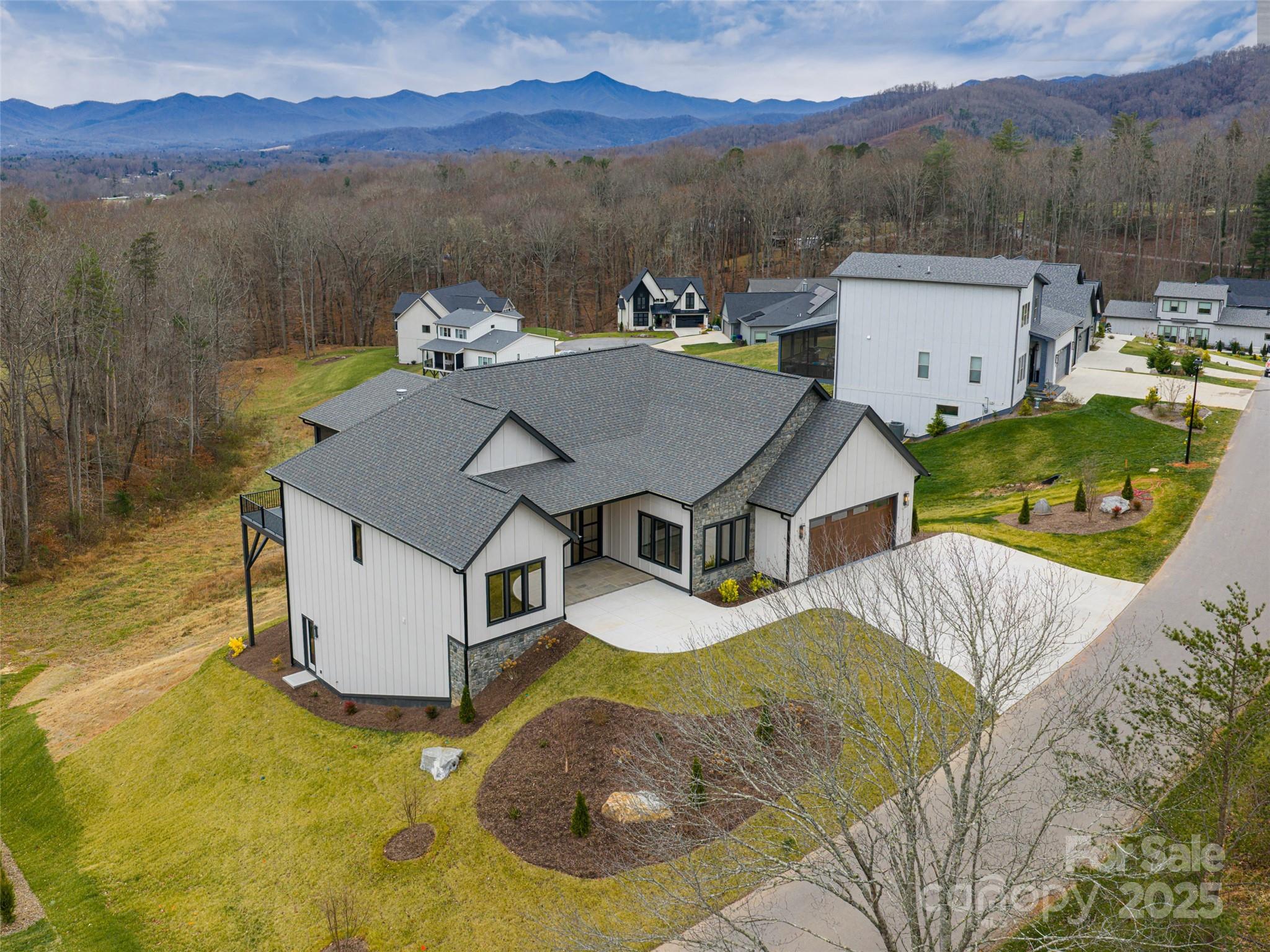 StoneRidge at Hayes Mountain - Residential