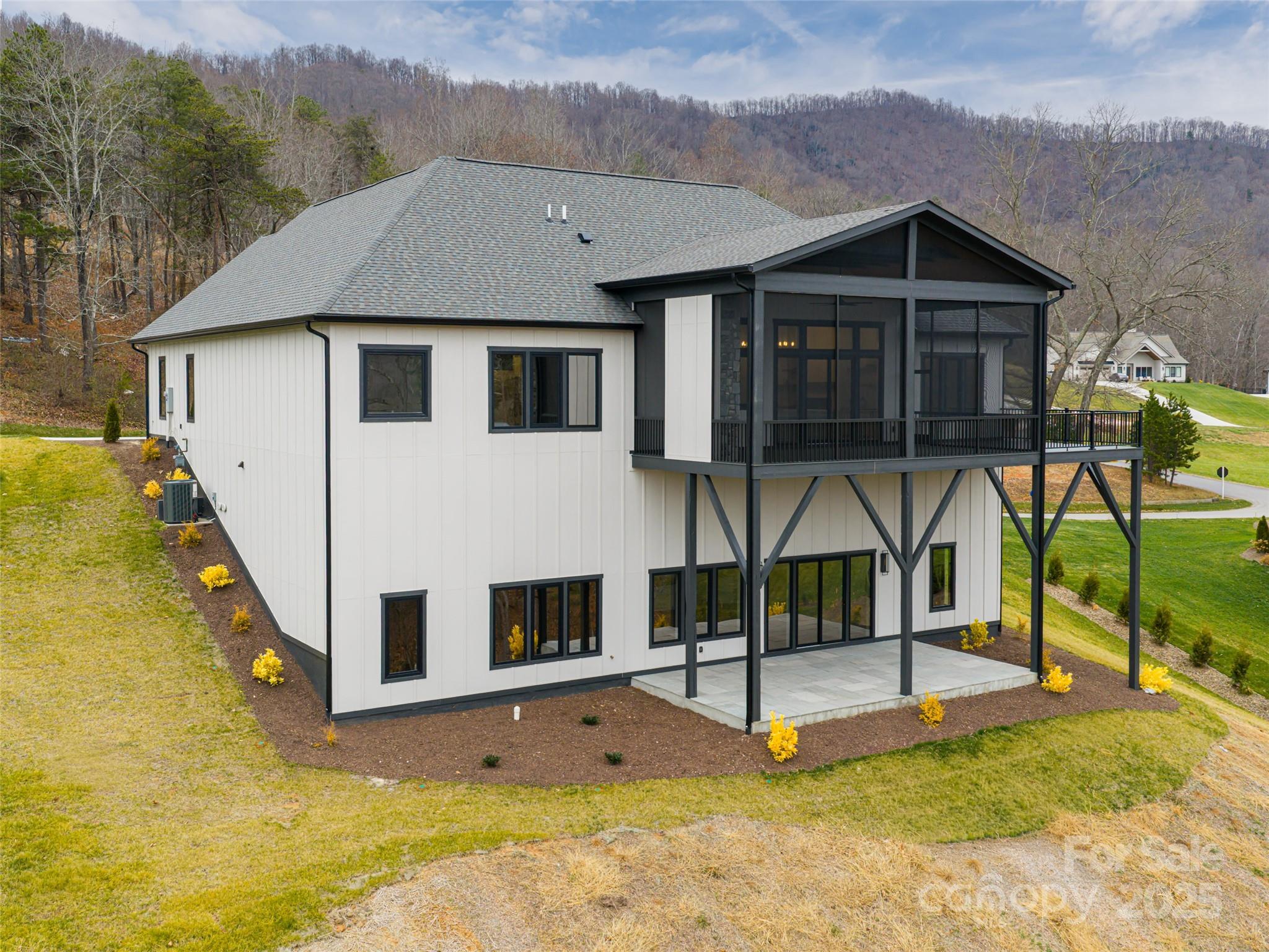 StoneRidge at Hayes Mountain - Residential