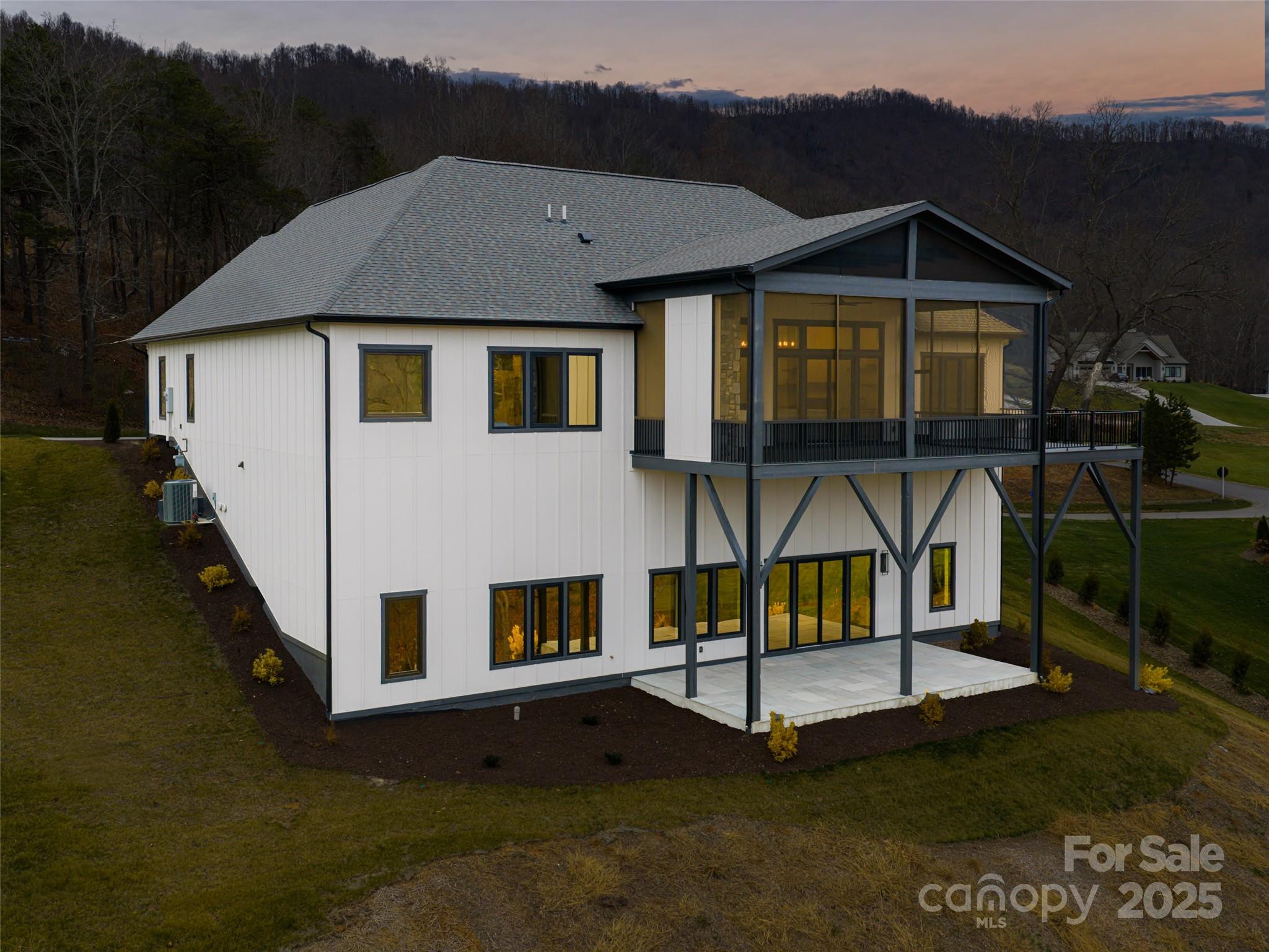 StoneRidge at Hayes Mountain - Residential