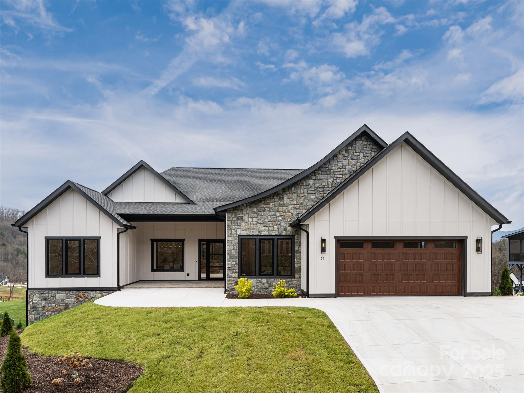 51 Bridgeway Drive 12