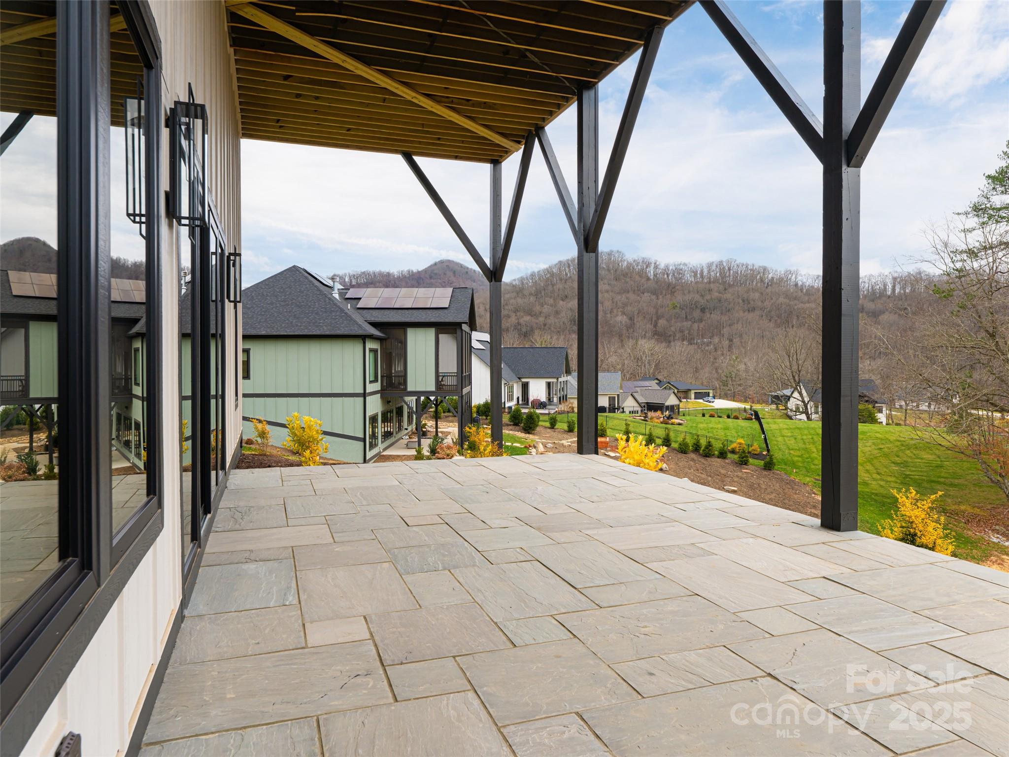 StoneRidge at Hayes Mountain - Residential