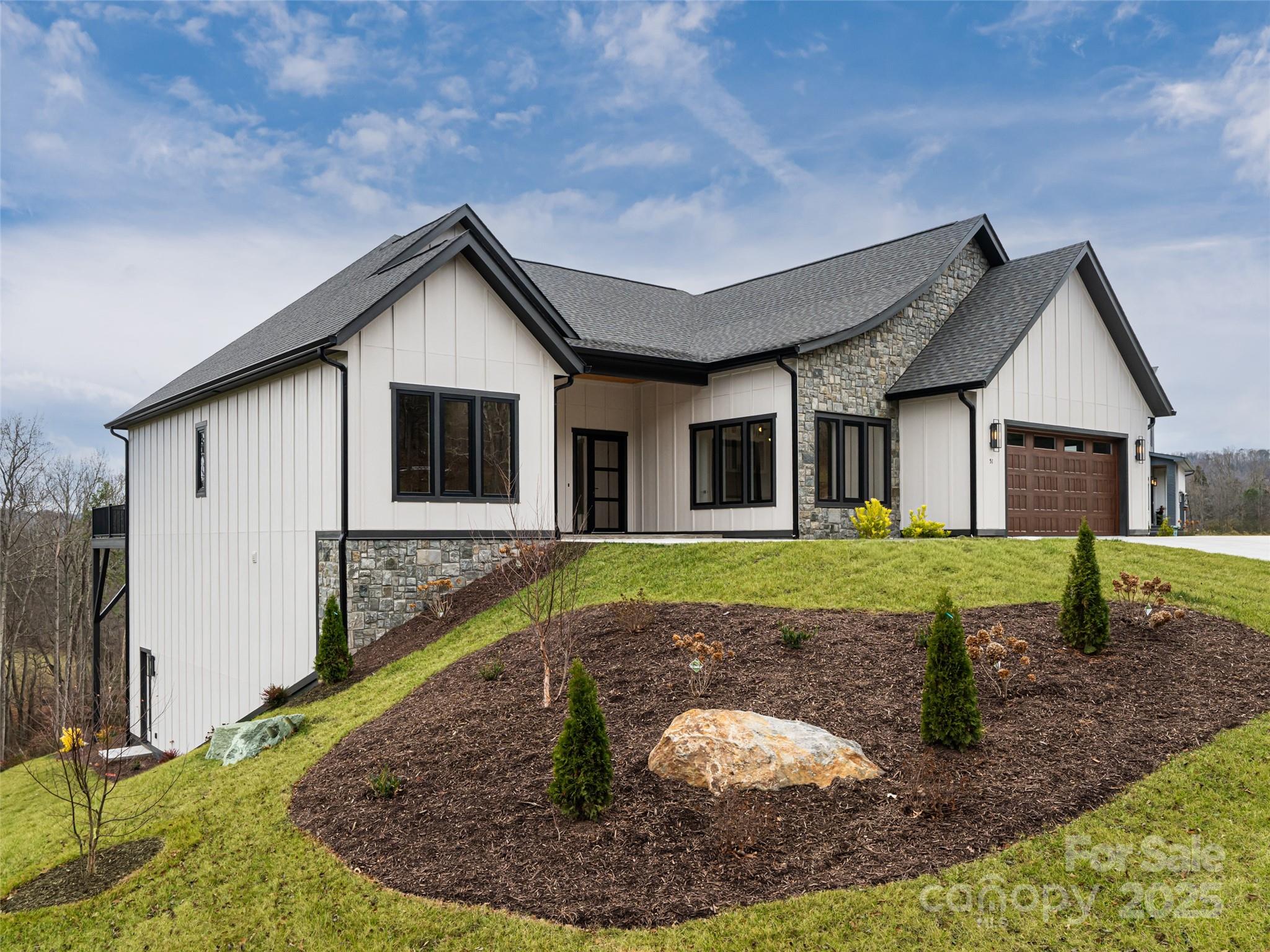 51 Bridgeway Drive 12