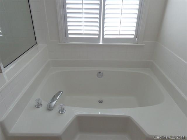 Planters Walk - Residential Lease