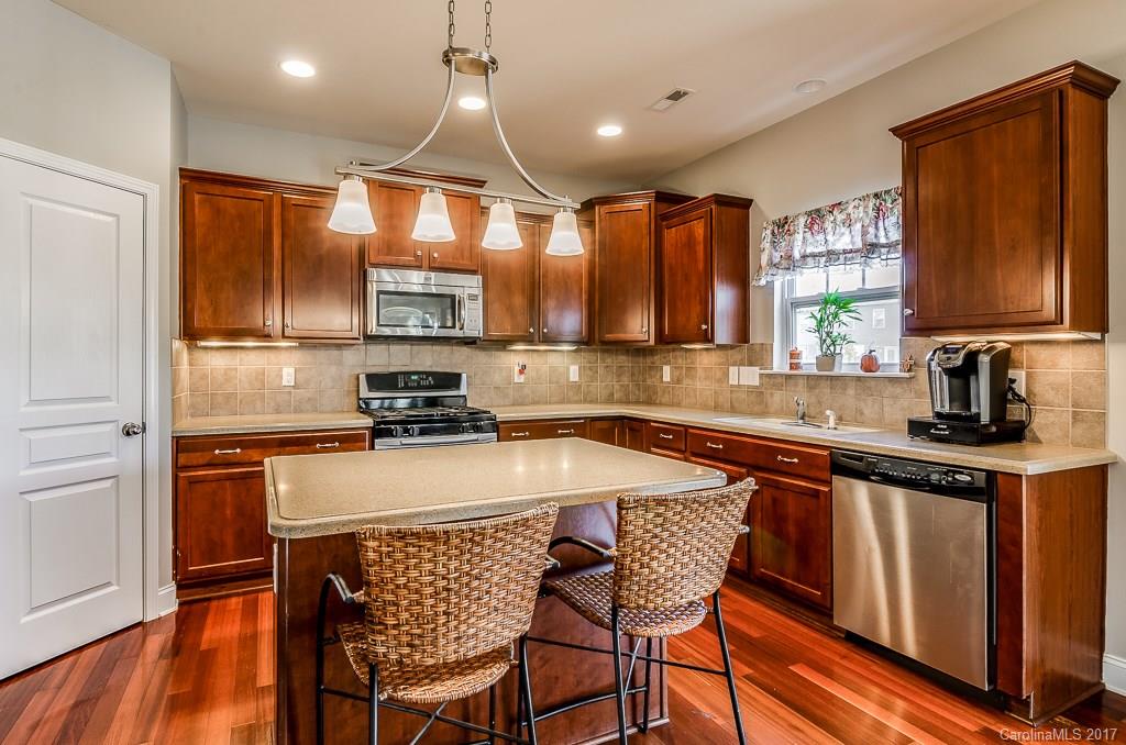 Taylor Glenn - Residential