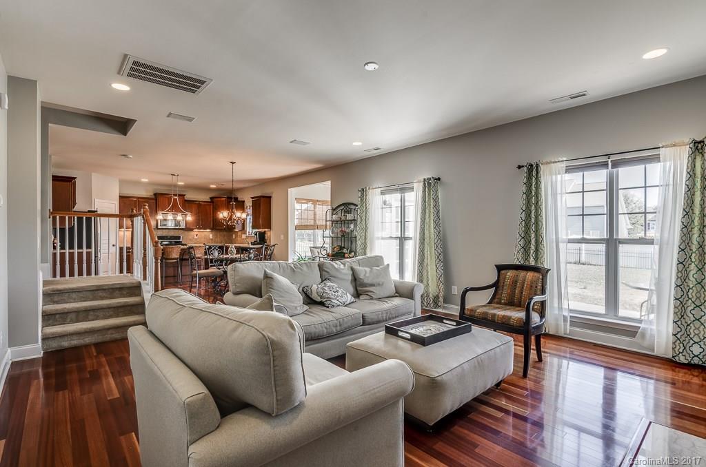 Taylor Glenn - Residential