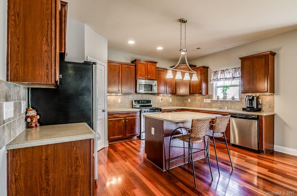 Taylor Glenn - Residential