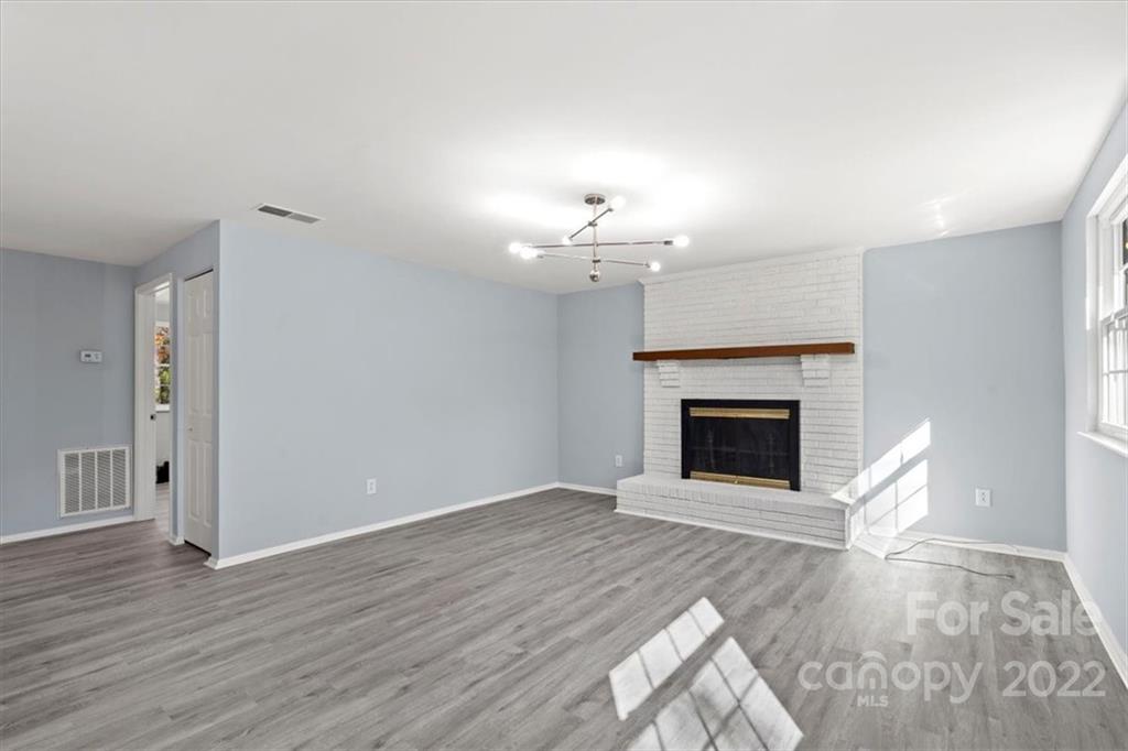 Holly Hill - Residential