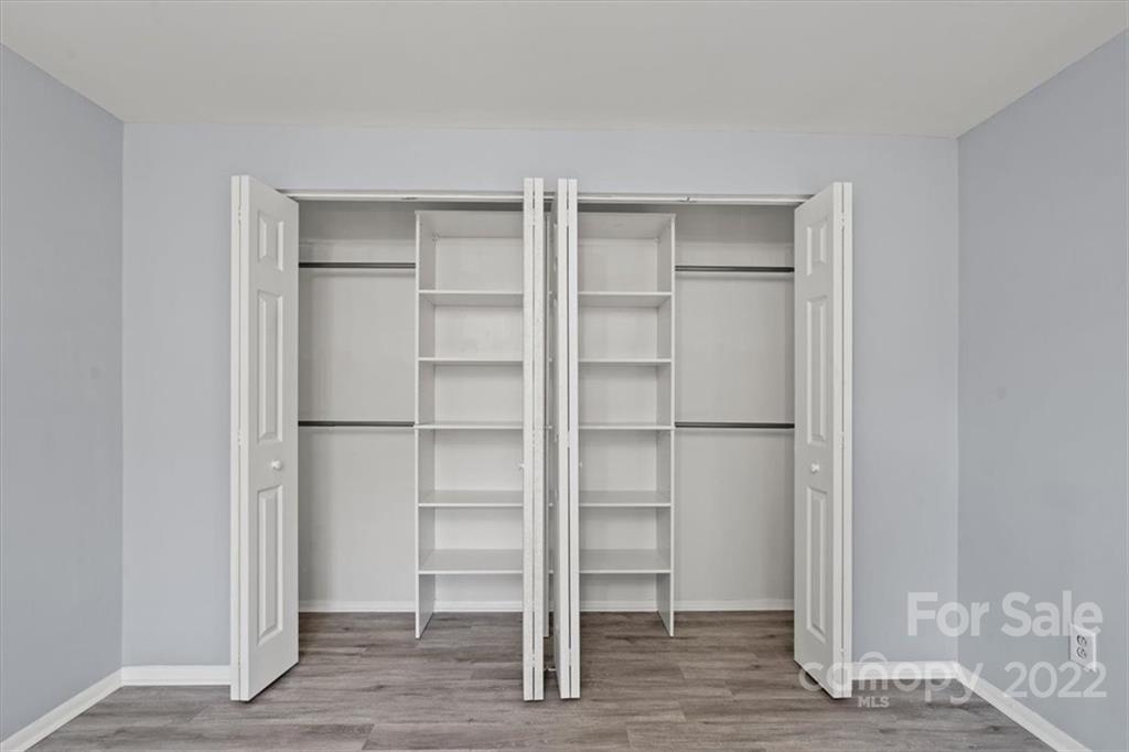 Holly Hill - Residential