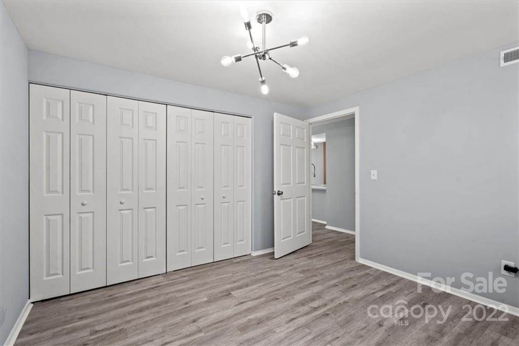 Holly Hill - Residential