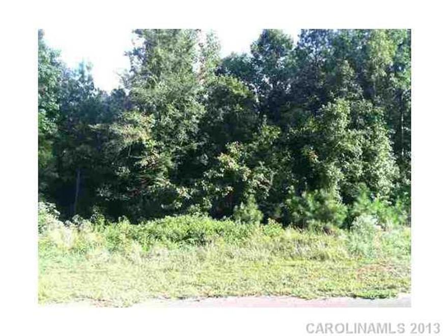 Agent to verify school district assignments. Info is not guaranteed.