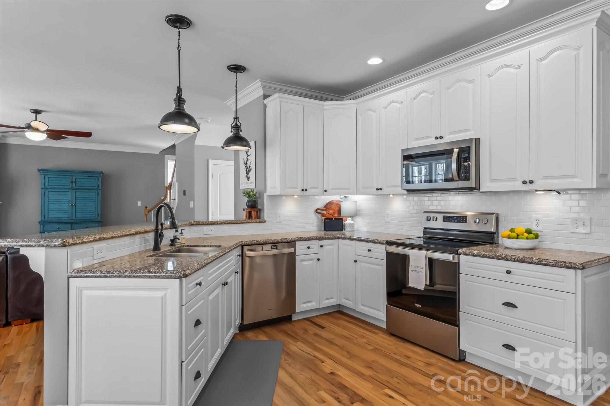 Monterey Landing - Residential