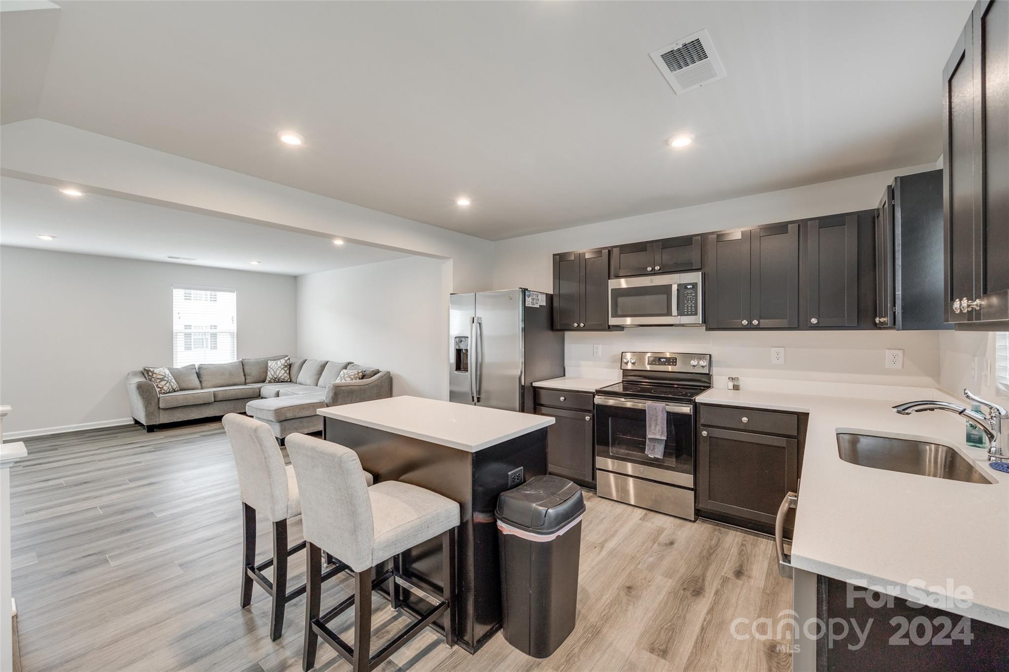 Woodford Green - Residential