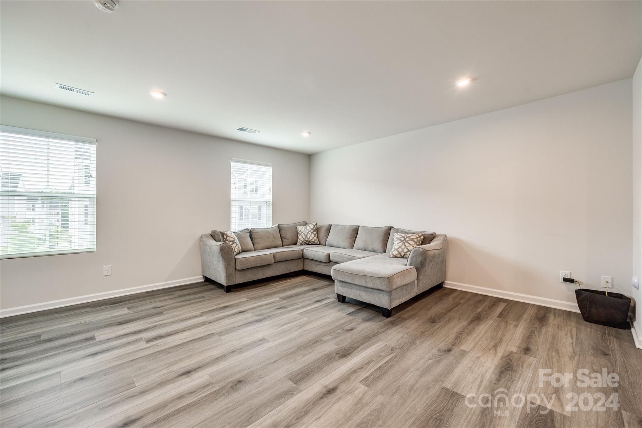 Woodford Green - Residential