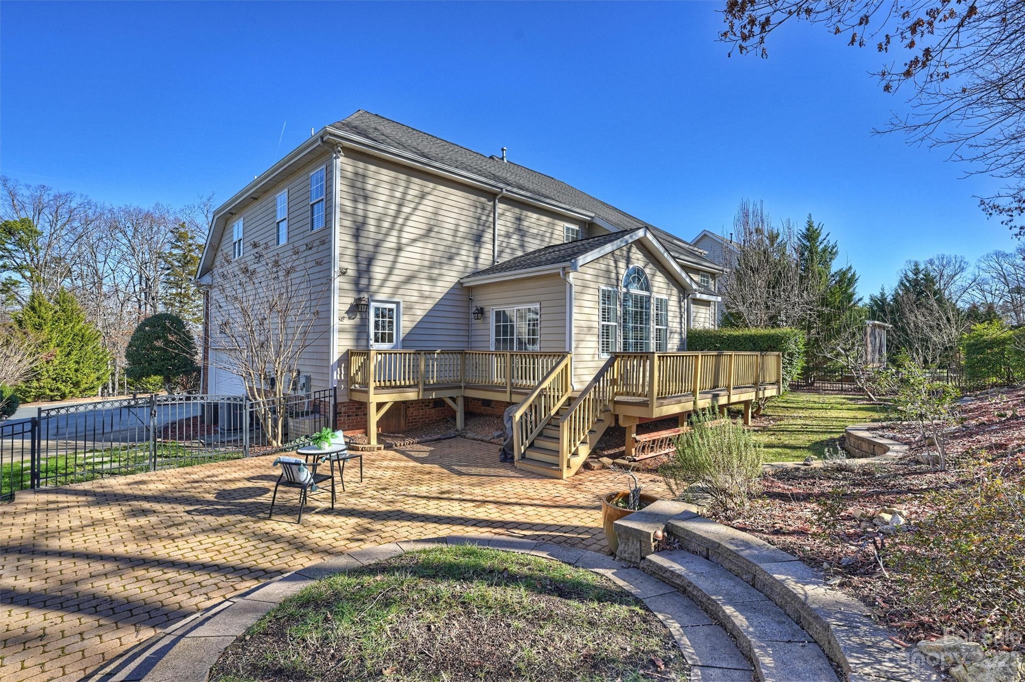 Olde Sycamore - Residential