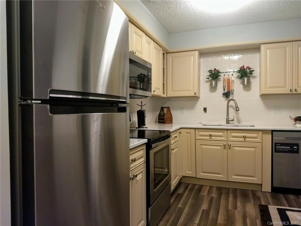 Churchill Downs - Residential