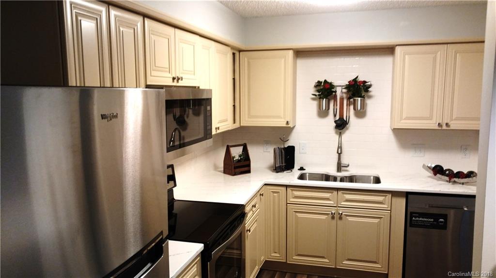 Churchill Downs - Residential