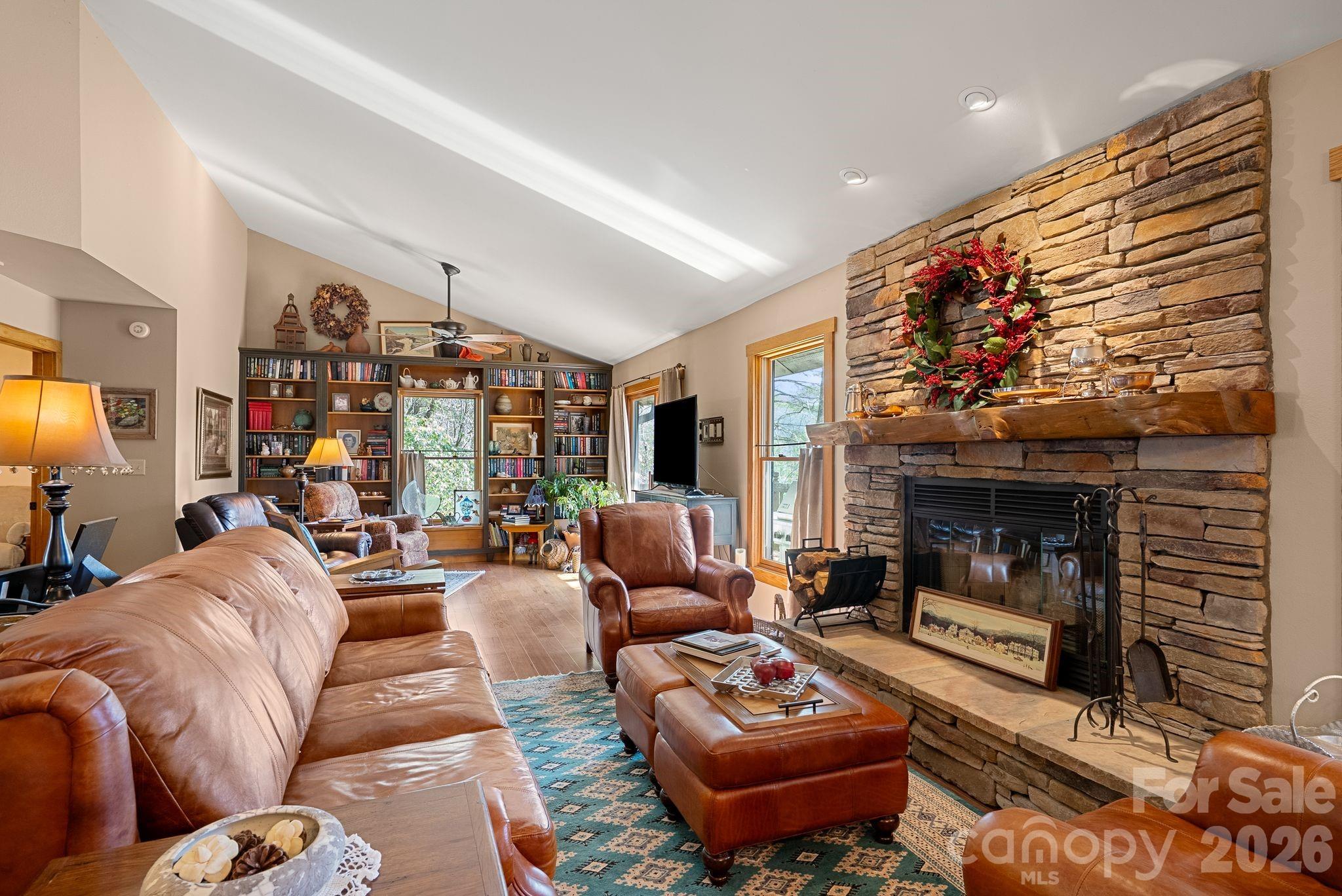 Connestee Falls - Residential