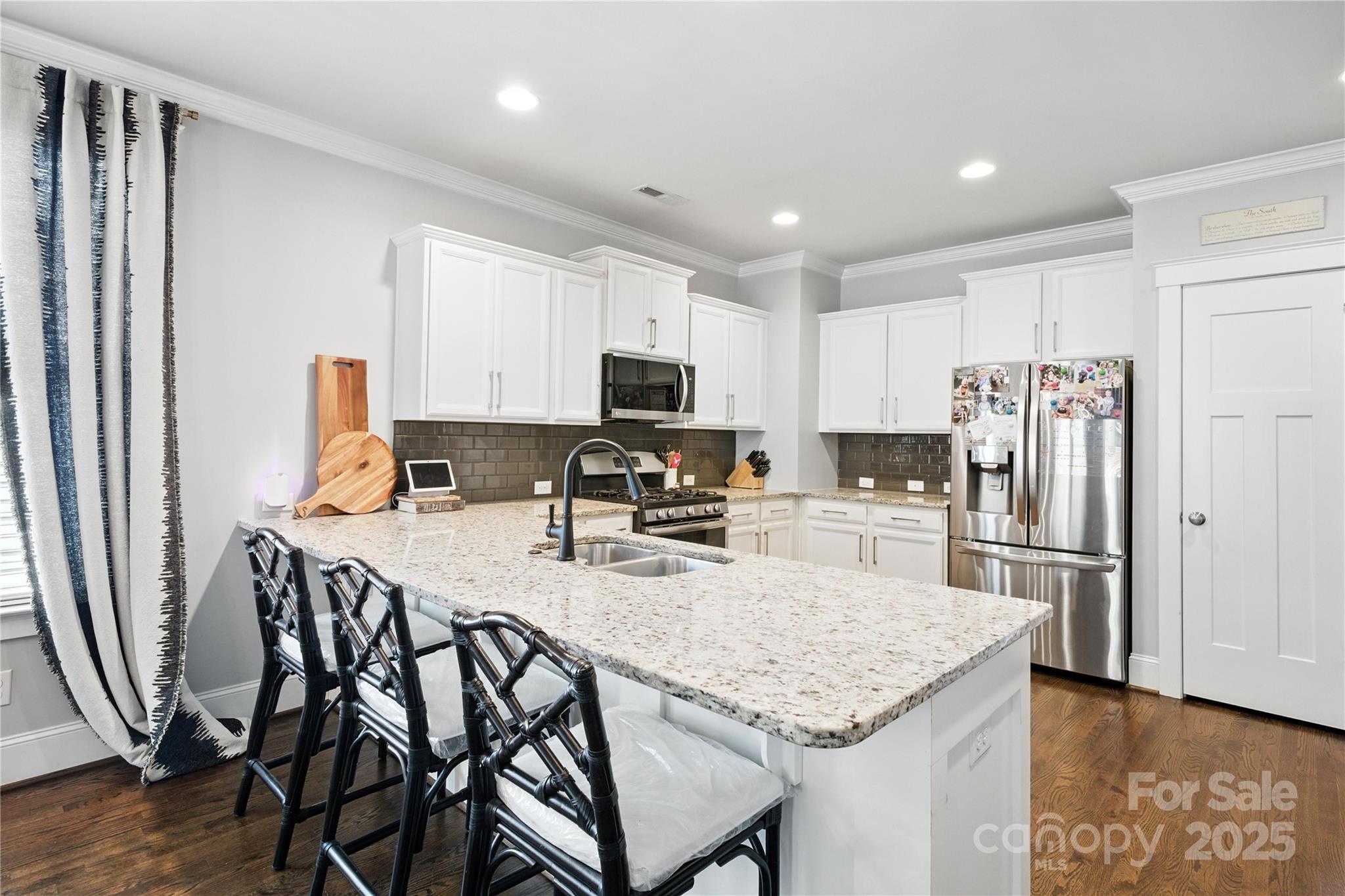 Riverwalk - Residential