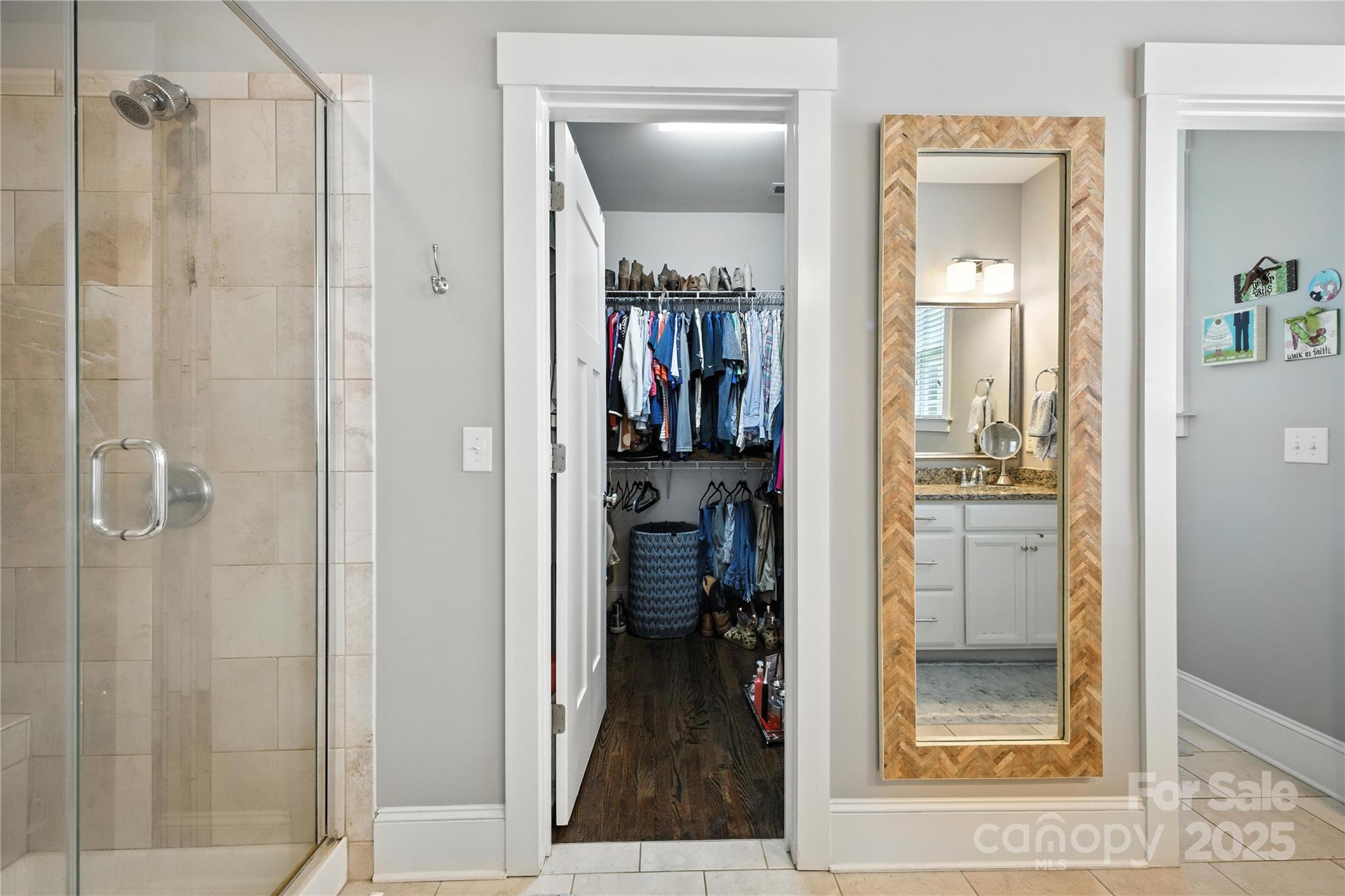 Riverwalk - Residential