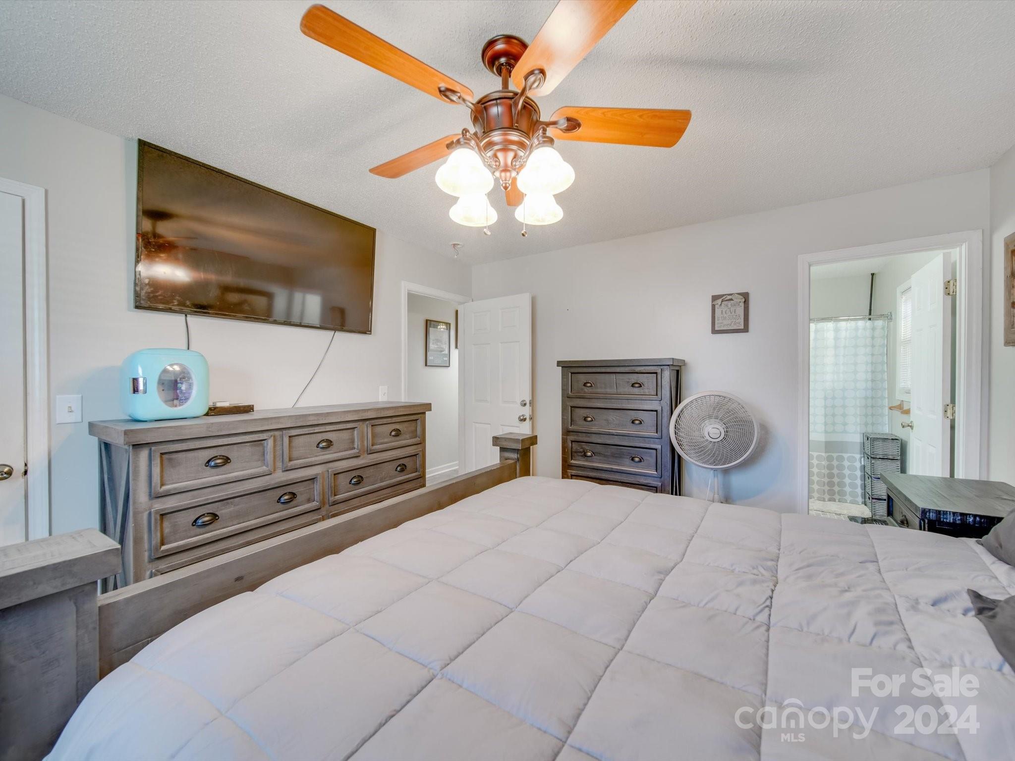 Clover Fork Acres - Residential