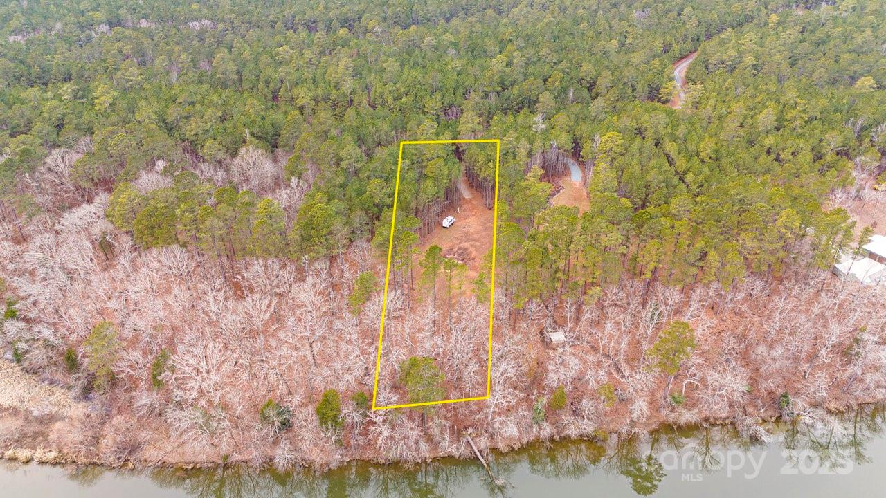 The Crossings - Land