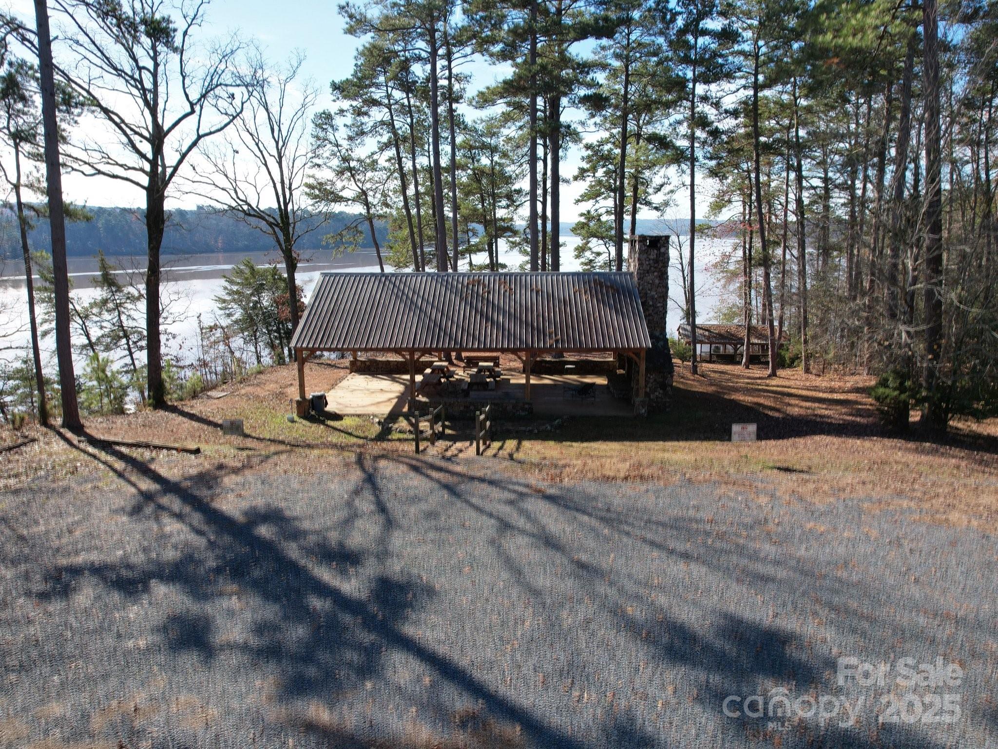 The Crossings - Land