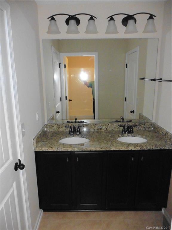 Lake Ridge - Residential