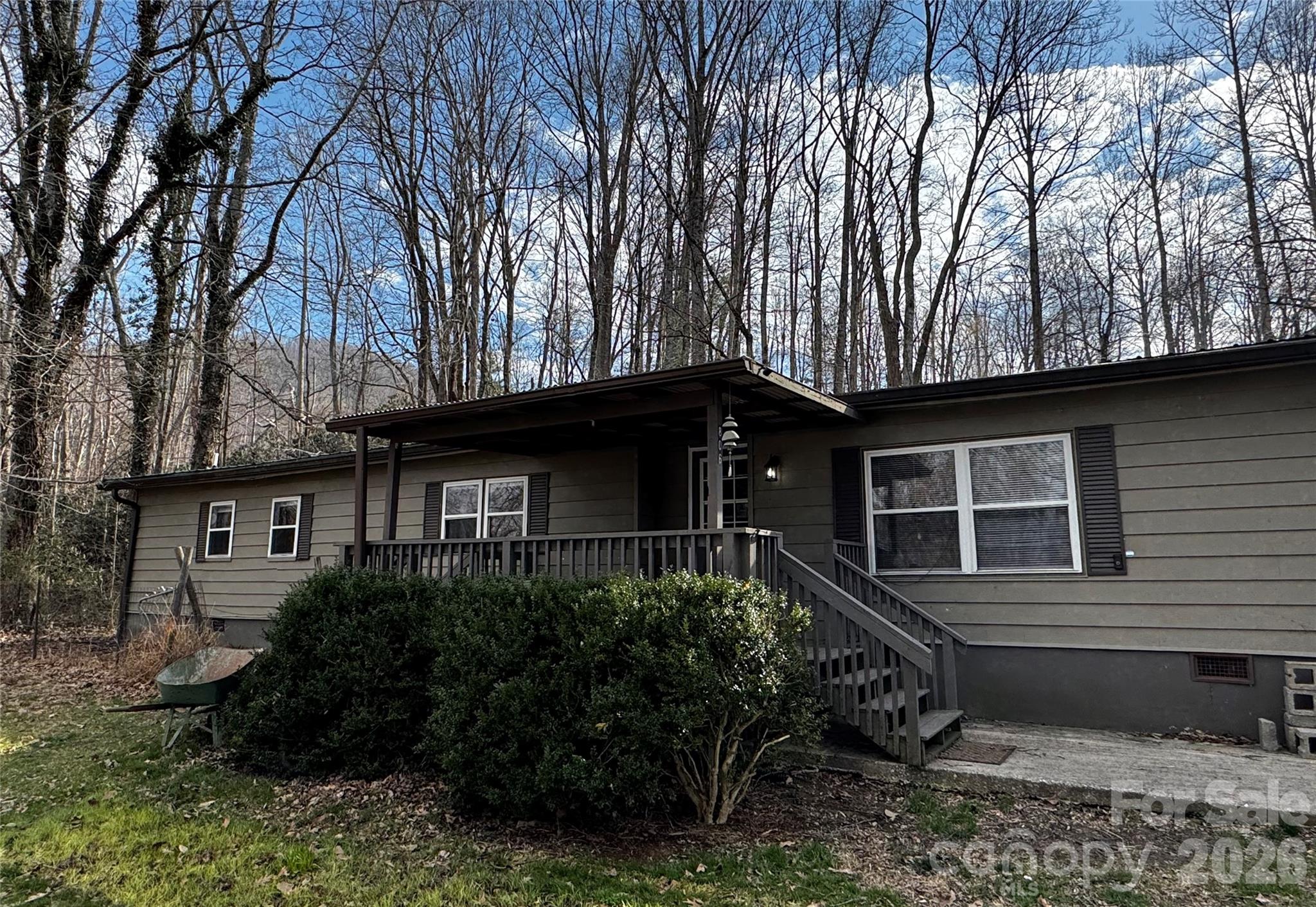 806 & 810 Hutch Mountain Road