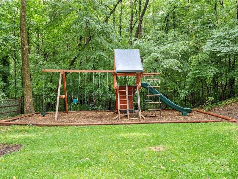 Huntcliffe - Residential