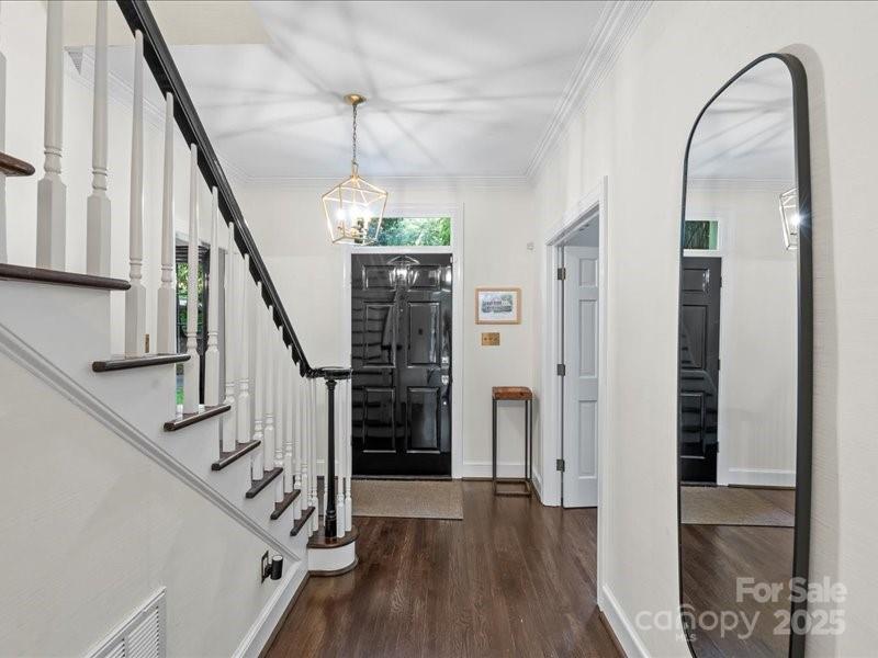 2432 Hartmill Court