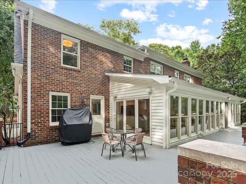 Huntcliffe - Residential