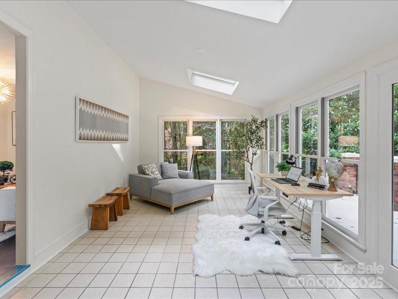 Huntcliffe - Residential