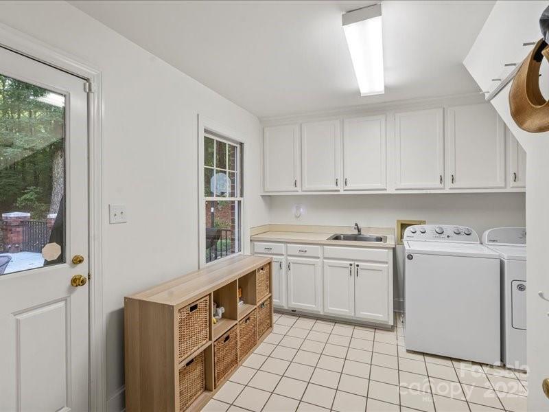 Huntcliffe - Residential