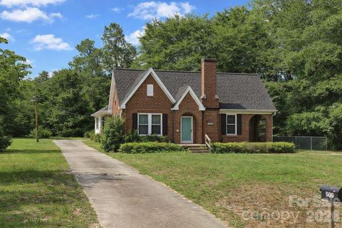 509 E Hilton Street Kershaw SC 29067